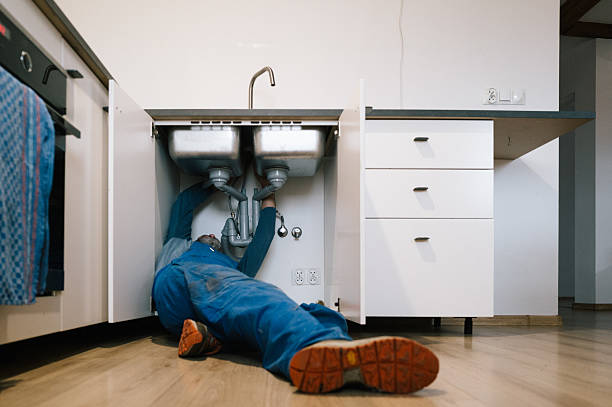 Professional Plumbing technician working in Oakdale, MN